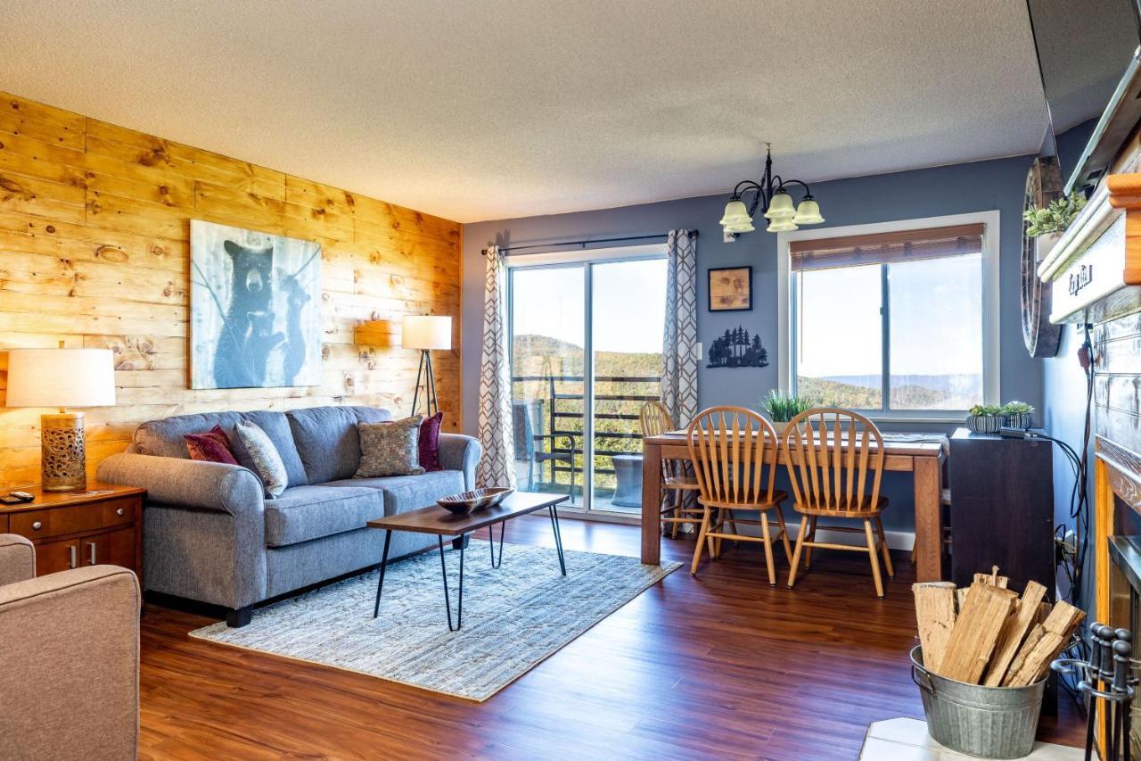 Wow Views!!-Mountain Escape-Outdoor Pool-Close To Downtown-Wifi-Cable-Private Balcony Gatlinburg Buitenkant foto