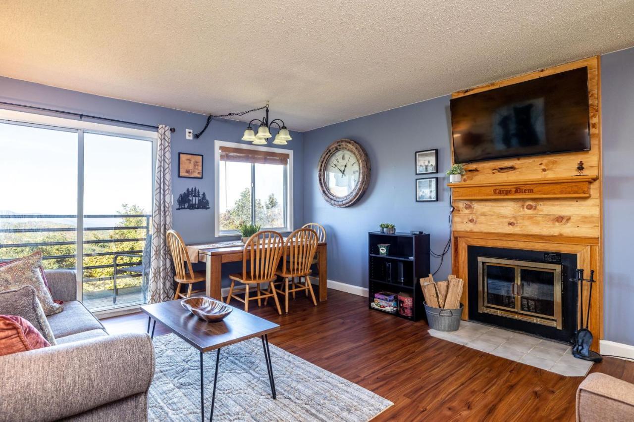 Wow Views!!-Mountain Escape-Outdoor Pool-Close To Downtown-Wifi-Cable-Private Balcony Gatlinburg Buitenkant foto