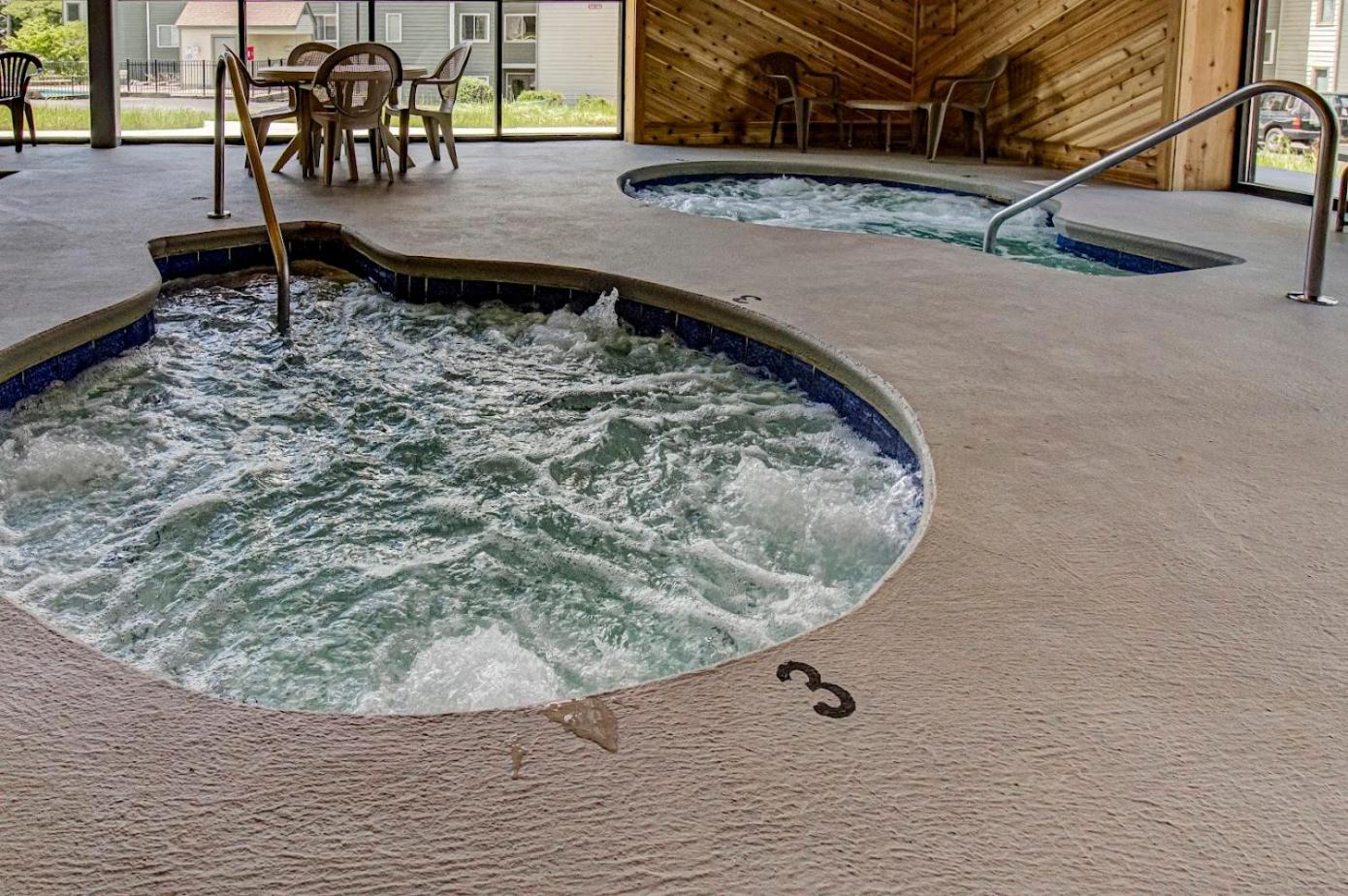 Wow Views!!-Mountain Escape-Outdoor Pool-Close To Downtown-Wifi-Cable-Private Balcony Gatlinburg Buitenkant foto